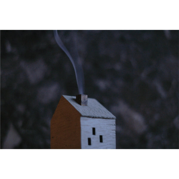 HOUSE INCENSE POT 飄煙小屋 - Red