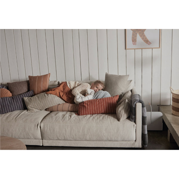 Kyoto Cushion Long 抱枕 OYOY
