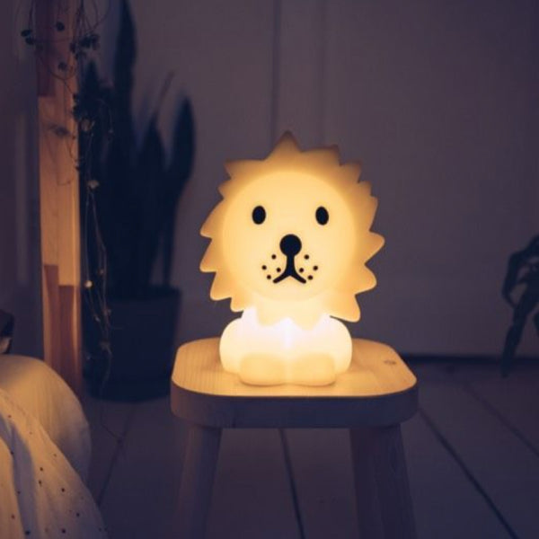 Lion First Light Mr Maria