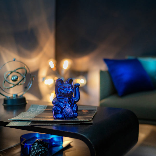 Lucky Cat Cosmic Edition Mars - Shiny Blue 星球系列幸運招財貓 - 地球 Donkey