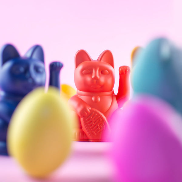 Lucky Cat Mini Red MANEKI NEKO by Donkey