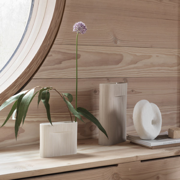 Ridge Vase H35 花瓶 Muuto
